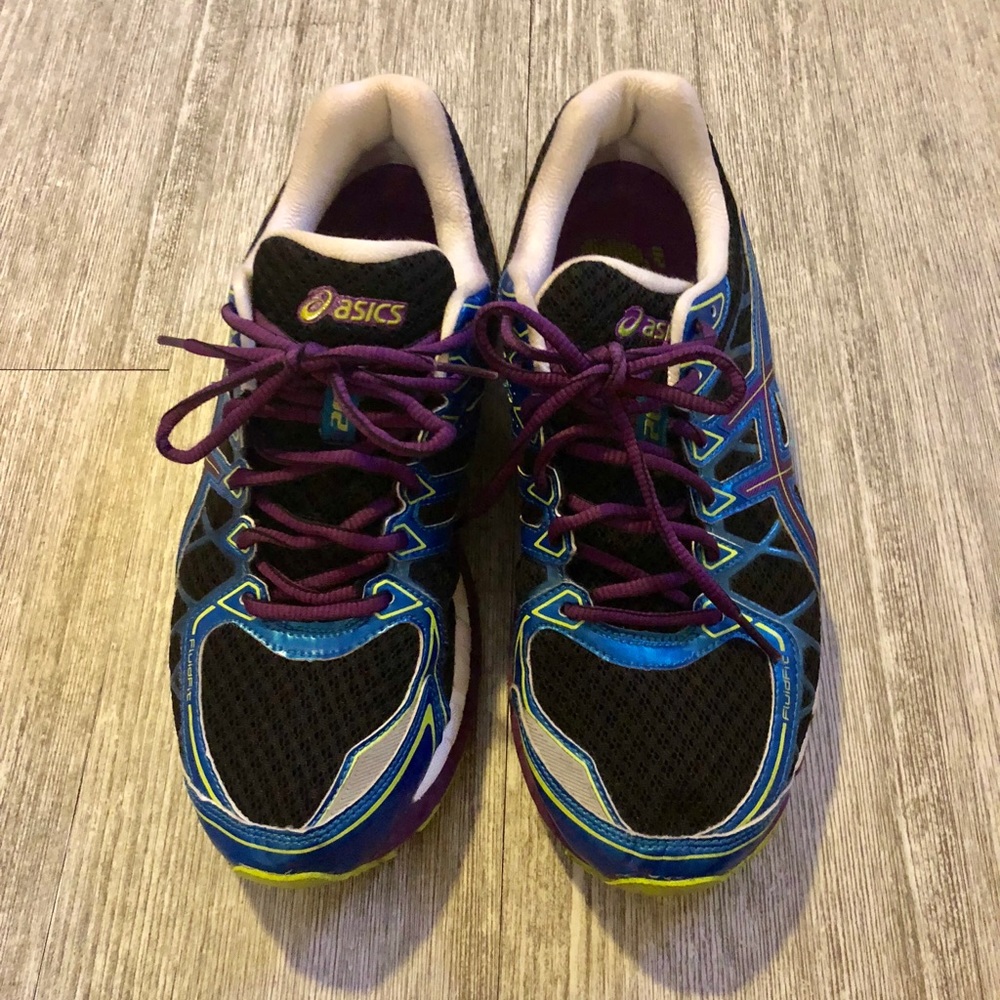 ASICS Tennis Shoes Size 10.5